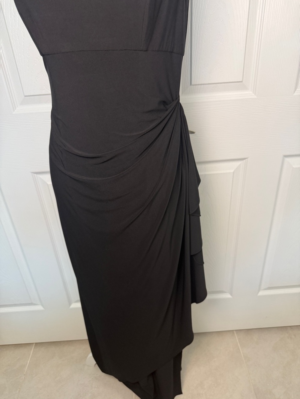 Alex Evenings Black Sleeveless Evening Gown with Beaded Scoop Neck - Picture 3 of 10